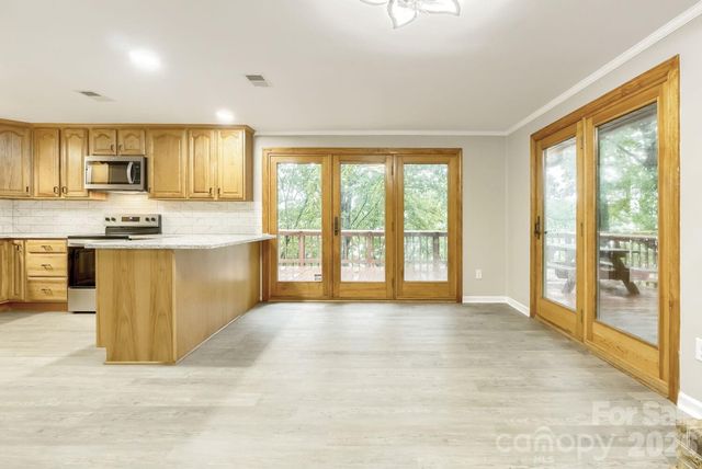 42640 Moonshine Drive, New London, NC 28127