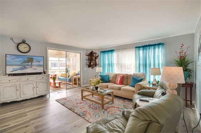 641 FAIRMOUNT DRIVE, North Port, FL 34287