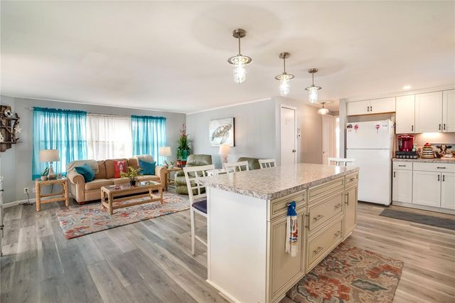 641 FAIRMOUNT DRIVE, North Port, FL 34287