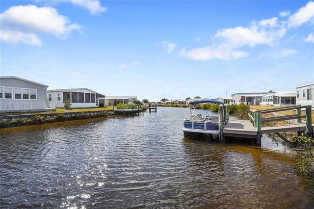 641 FAIRMOUNT DRIVE, North Port, FL 34287