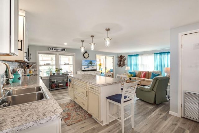 641 FAIRMOUNT DRIVE, North Port, FL 34287