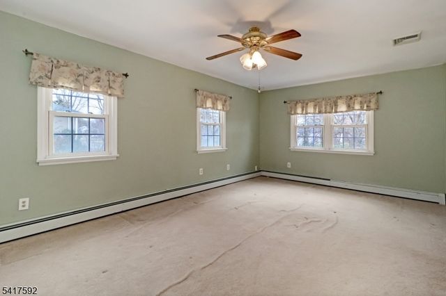 1 Knapp Ave, Florham Park Boro, NJ 07932