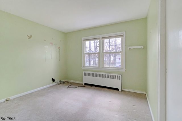 1 Knapp Ave, Florham Park Boro, NJ 07932