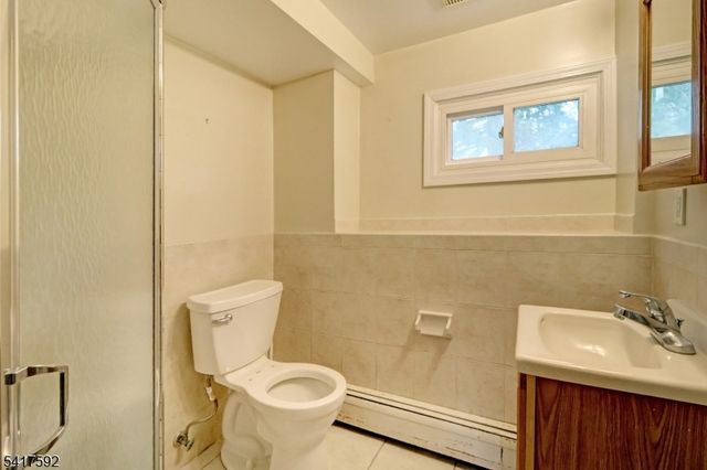 1 Knapp Ave, Florham Park Boro, NJ 07932