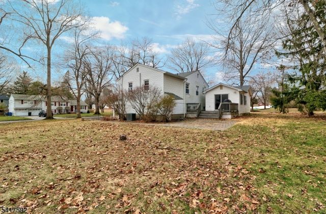 1 Knapp Ave, Florham Park Boro, NJ 07932