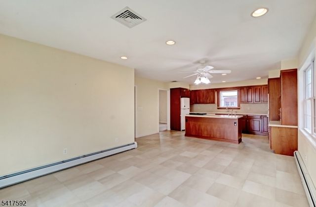 1 Knapp Ave, Florham Park Boro, NJ 07932