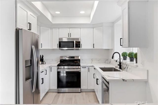 2231 Pacific A1, Costa Mesa, CA 92627
