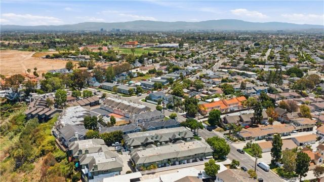 2231 Pacific A1, Costa Mesa, CA 92627