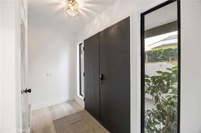 2231 Pacific A1, Costa Mesa, CA 92627