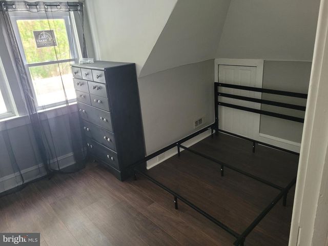 718 W STATE ST, Trenton, NJ 08618