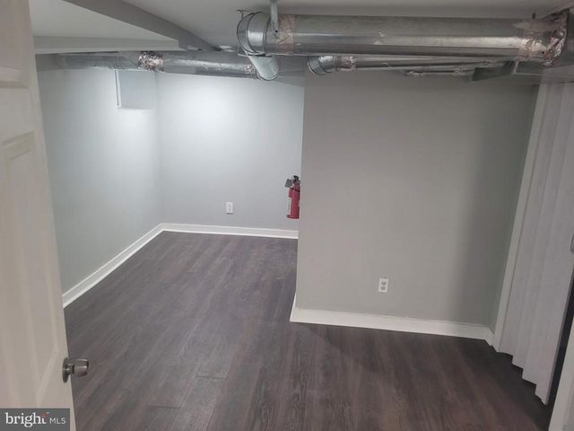 718 W STATE ST, Trenton, NJ 08618