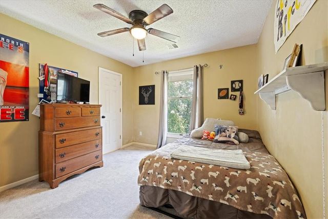 13119 S Hallet Court, Olathe, KS 66062