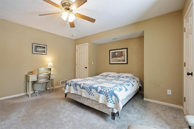 13119 S Hallet Court, Olathe, KS 66062