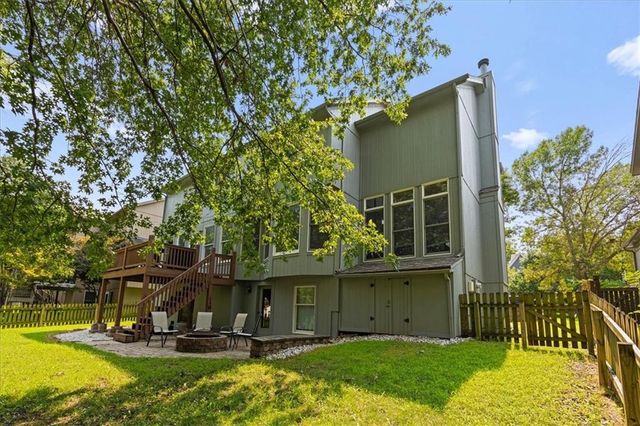 13119 S Hallet Court, Olathe, KS 66062
