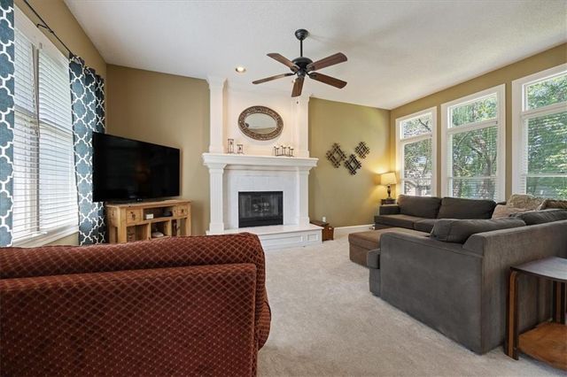 13119 S Hallet Court, Olathe, KS 66062