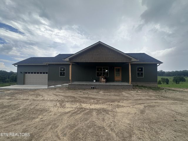 934 Allardt Hwy, Jamestown, TN 38556