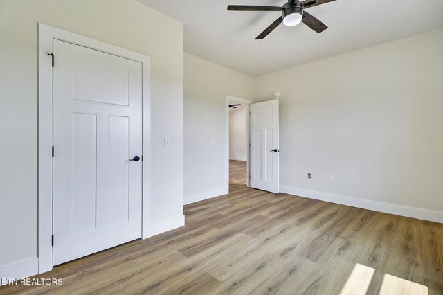 934 Allardt Hwy, Jamestown, TN 38556