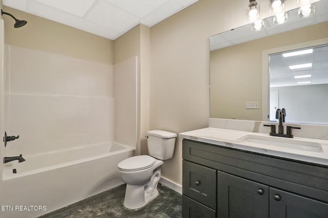 934 Allardt Hwy, Jamestown, TN 38556