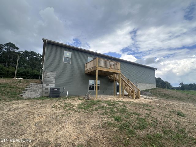 934 Allardt Hwy, Jamestown, TN 38556
