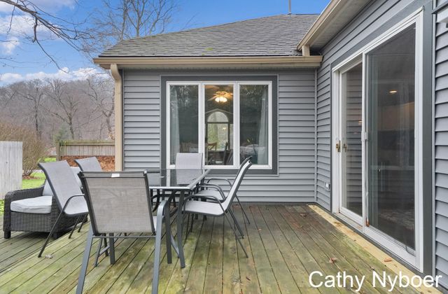 13478 Lakeshore Avenue, Grand Haven Twp, MI 49417