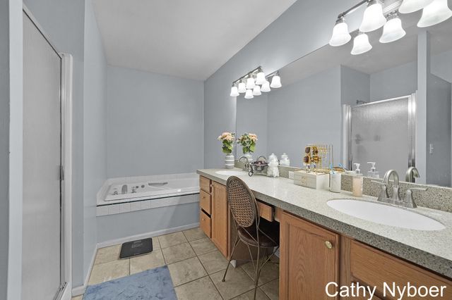 13478 Lakeshore Avenue, Grand Haven Twp, MI 49417