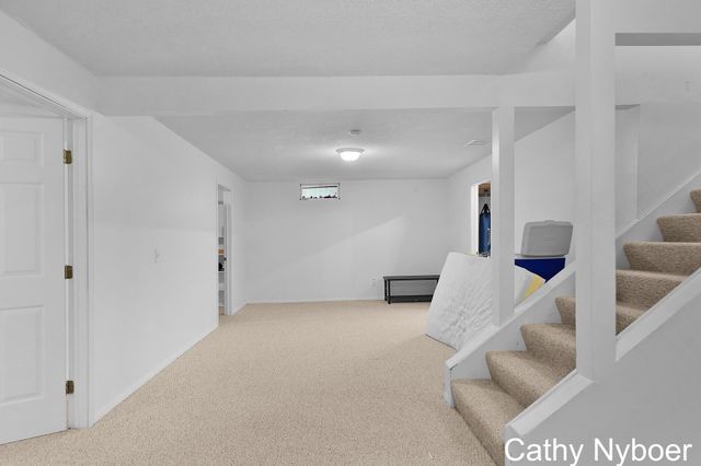 13478 Lakeshore Avenue, Grand Haven Twp, MI 49417