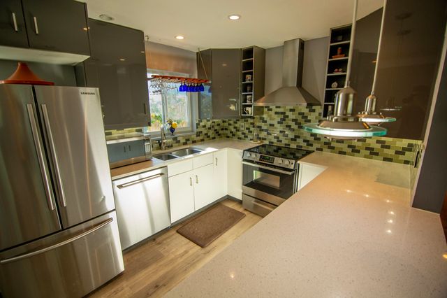 917 NE 18th Street, Fort Lauderdale, FL 33305