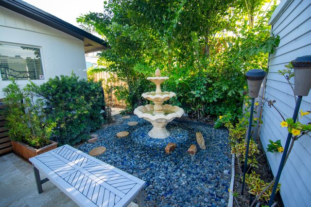 917 NE 18th Street, Fort Lauderdale, FL 33305