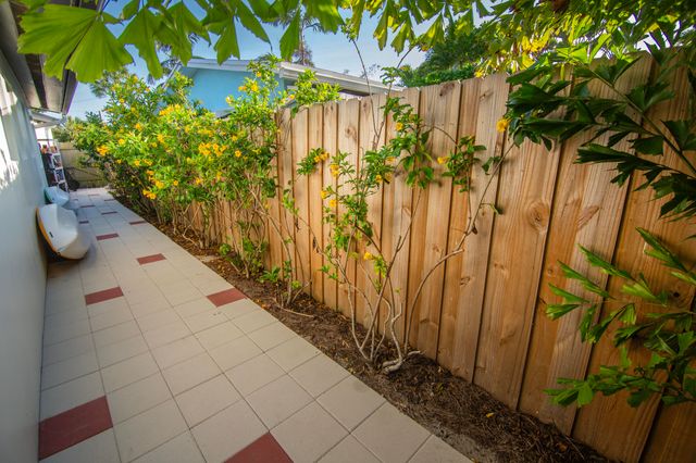 917 NE 18th Street, Fort Lauderdale, FL 33305