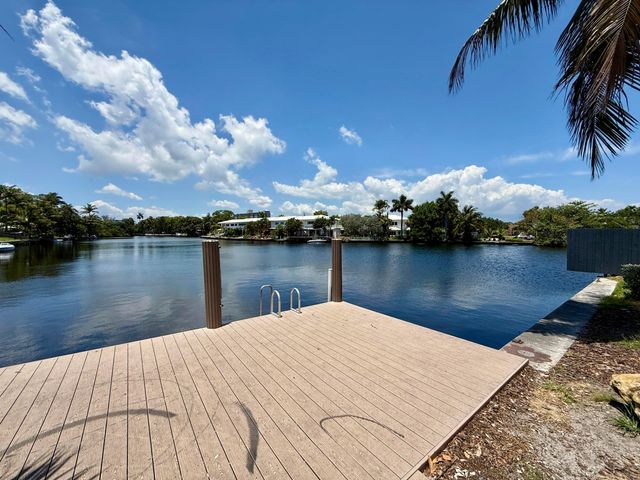 917 NE 18th Street, Fort Lauderdale, FL 33305