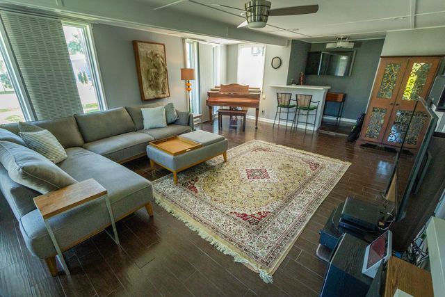 917 NE 18th Street, Fort Lauderdale, FL 33305