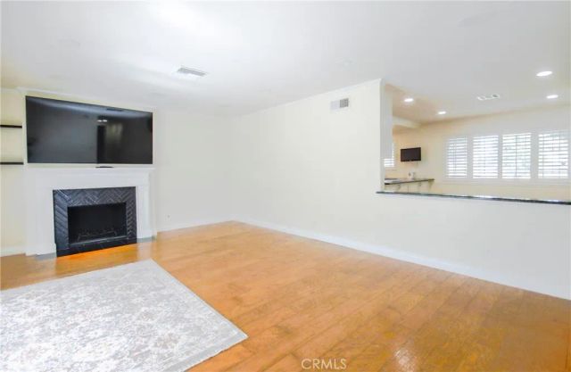 6262 Heil Avenue, Huntington Beach, CA 92647