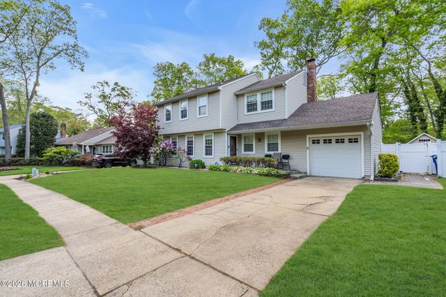 644 Weston Drive, Toms River, NJ 08755