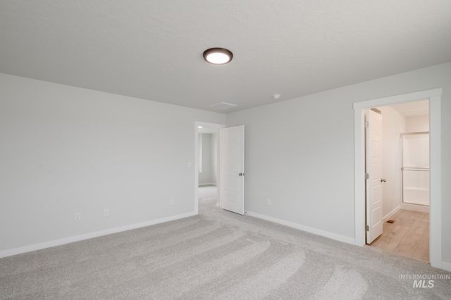 8202 E Cool River Loop, Nampa, ID 83687