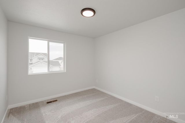 8202 E Cool River Loop, Nampa, ID 83687