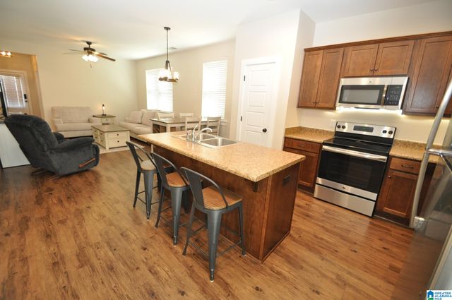 169 THE HEIGHTS DRIVE, Calera, AL 35040