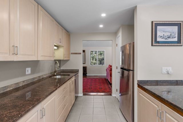 17 Claus Way, Barnstable, MA 02648