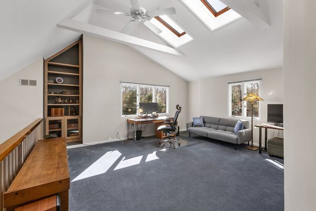 17 Claus Way, Barnstable, MA 02648