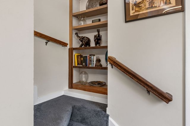 17 Claus Way, Barnstable, MA 02648