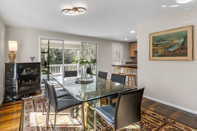 17 Claus Way, Barnstable, MA 02648