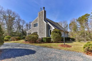 17 Claus Way, Barnstable, MA 02648