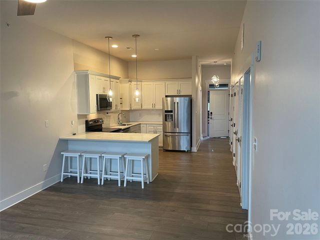 935 Mcalway Road 303, Charlotte, NC 28211