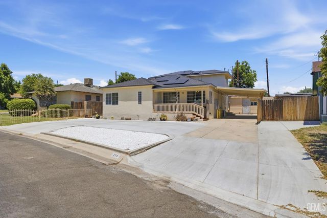 214 LOWELL Drive, Bakersfield, CA 93308