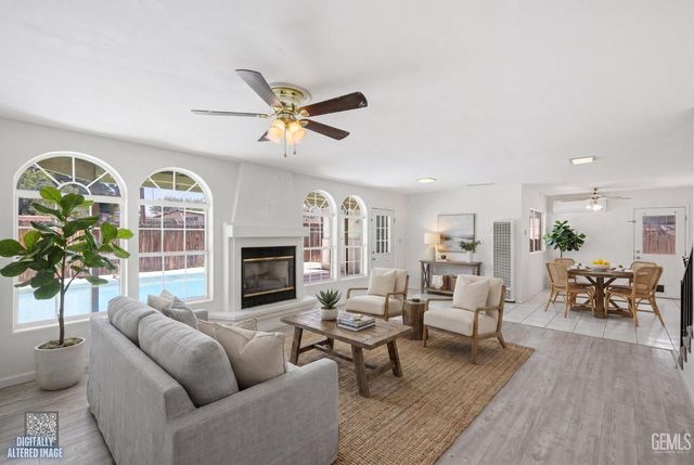214 LOWELL Drive, Bakersfield, CA 93308