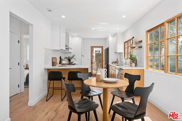 617 Micheltorena Street, Los Angeles, CA 90026