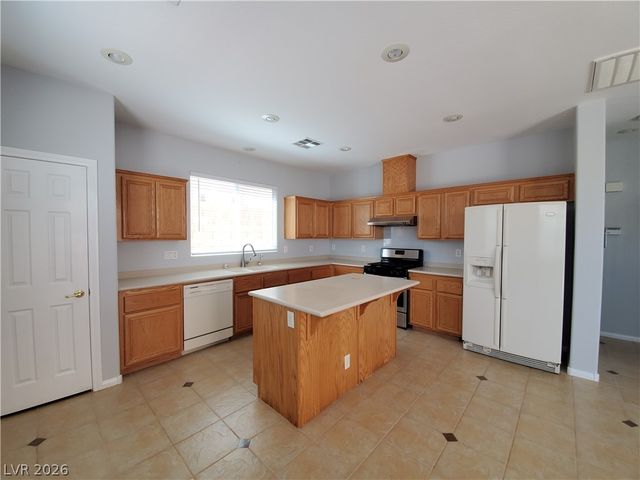 11077 Crystal Crest Court, Las Vegas, NV 89135