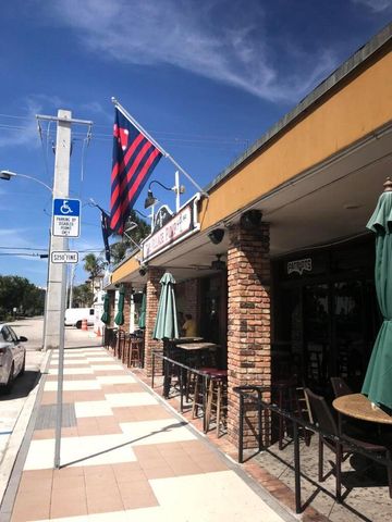 1530 S Ocean Boulevard 303, Lauderdale By The Sea, FL 33062