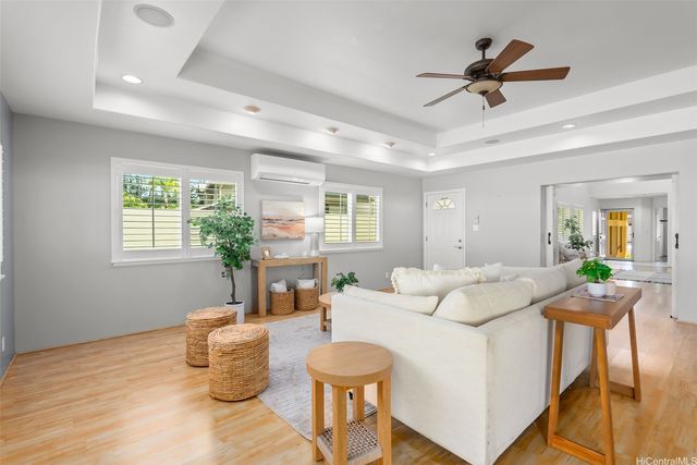 95-1254 Ahoka Street, Mililani, HI 96789