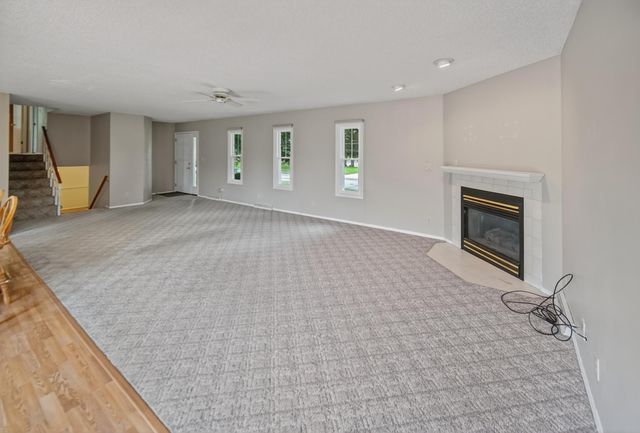 1509 Cantebury Circle, Grundy Center, IA 50638