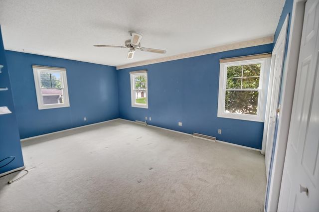 1509 Cantebury Circle, Grundy Center, IA 50638